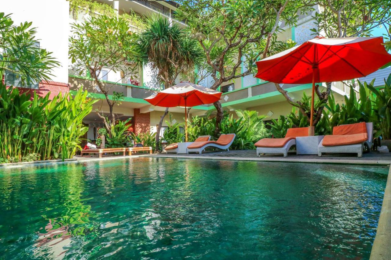 Capital O 1666 Grand Pudjawan Hotel Near Kuta Beach Exterior foto
