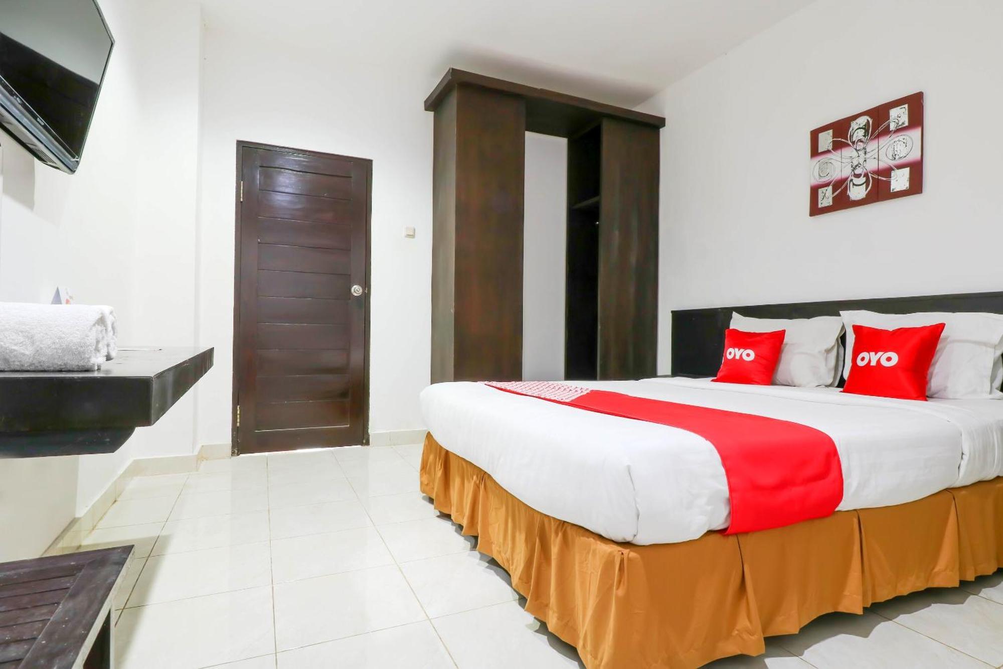 Capital O 1666 Grand Pudjawan Hotel Near Kuta Beach Exterior foto
