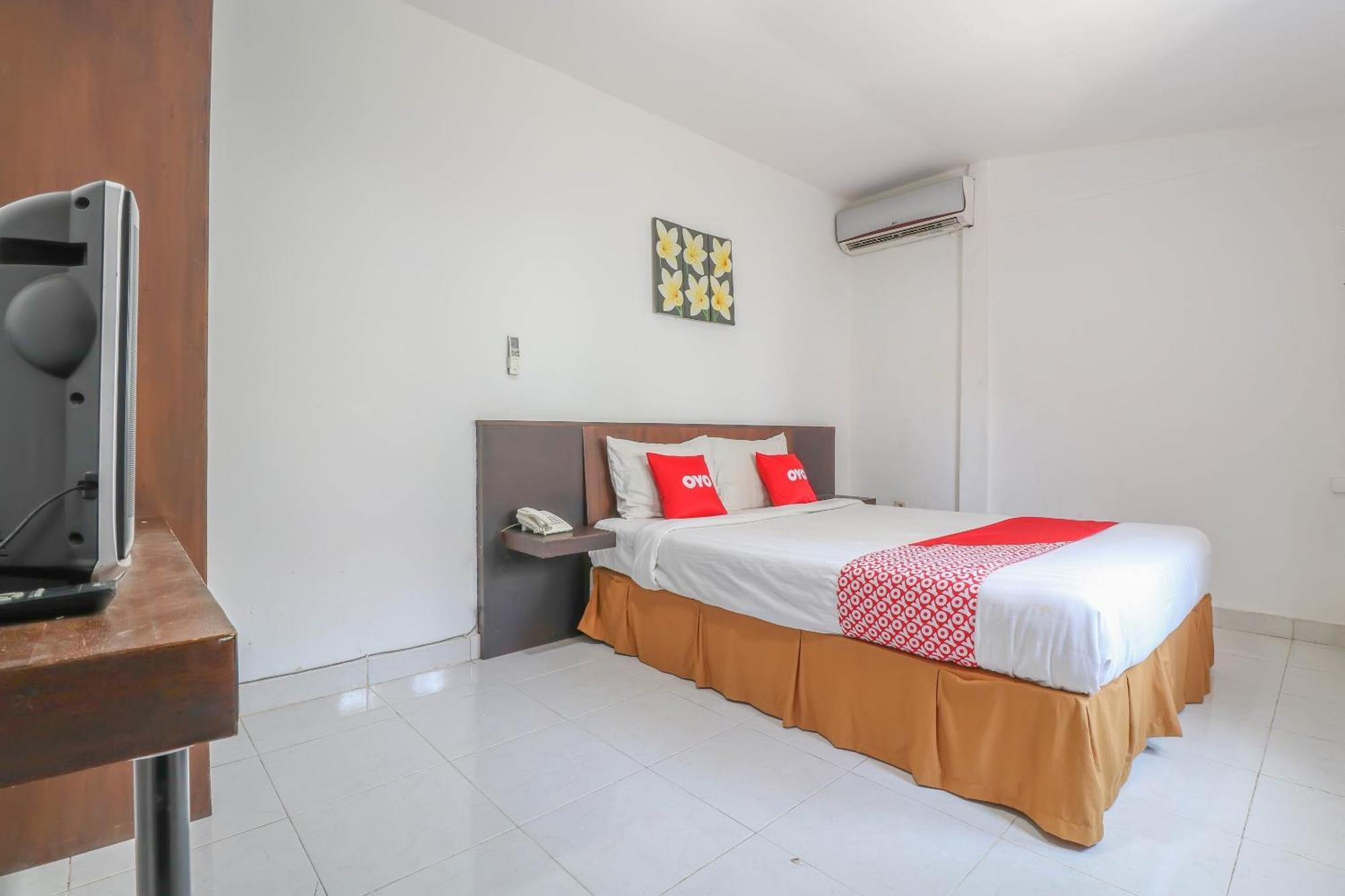 Capital O 1666 Grand Pudjawan Hotel Near Kuta Beach Exterior foto